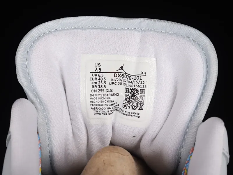 All Categories Air Jordan Jordan Series Basketball Shoes Air Jordan 1 Low Z Edition Air Jordan 1 Low "Gcel" AJ1 Joe 1 Silver Sports Culture Basketball Shoes DX6070-101